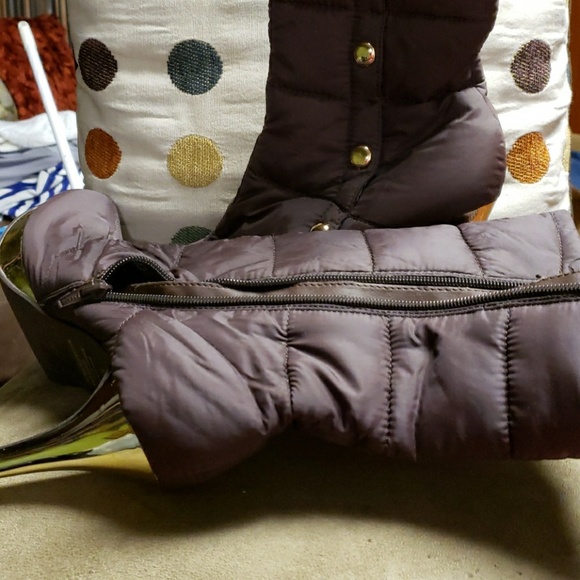 Brown boots - Picture 3 of 6